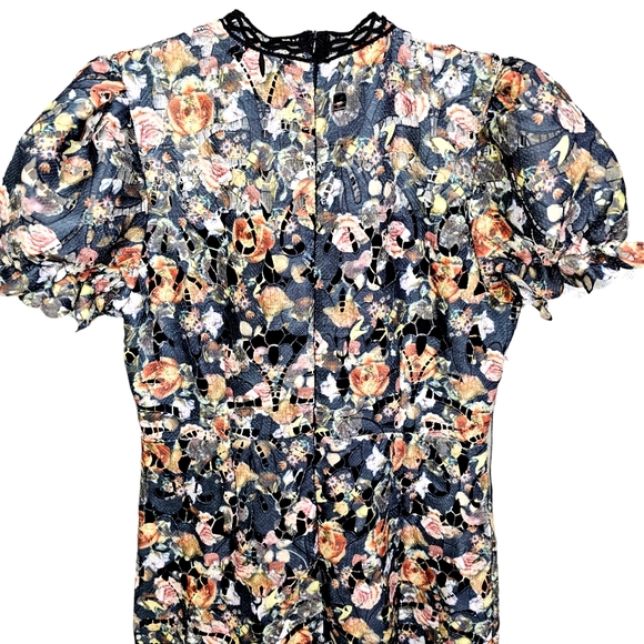 Nwot Boohoo Crochet  Cutout Floral Lace Puff Sleeve Dress - Picture 12 of 17